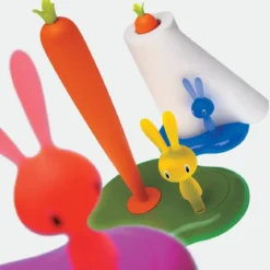Alessi Küchenrollenhalter grün H. 29,4 cm Bunny & Carrot