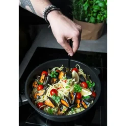 AMT Gastroguss Bratpfanne 28cm beschichtet H:7cm nicht induktionsfähig