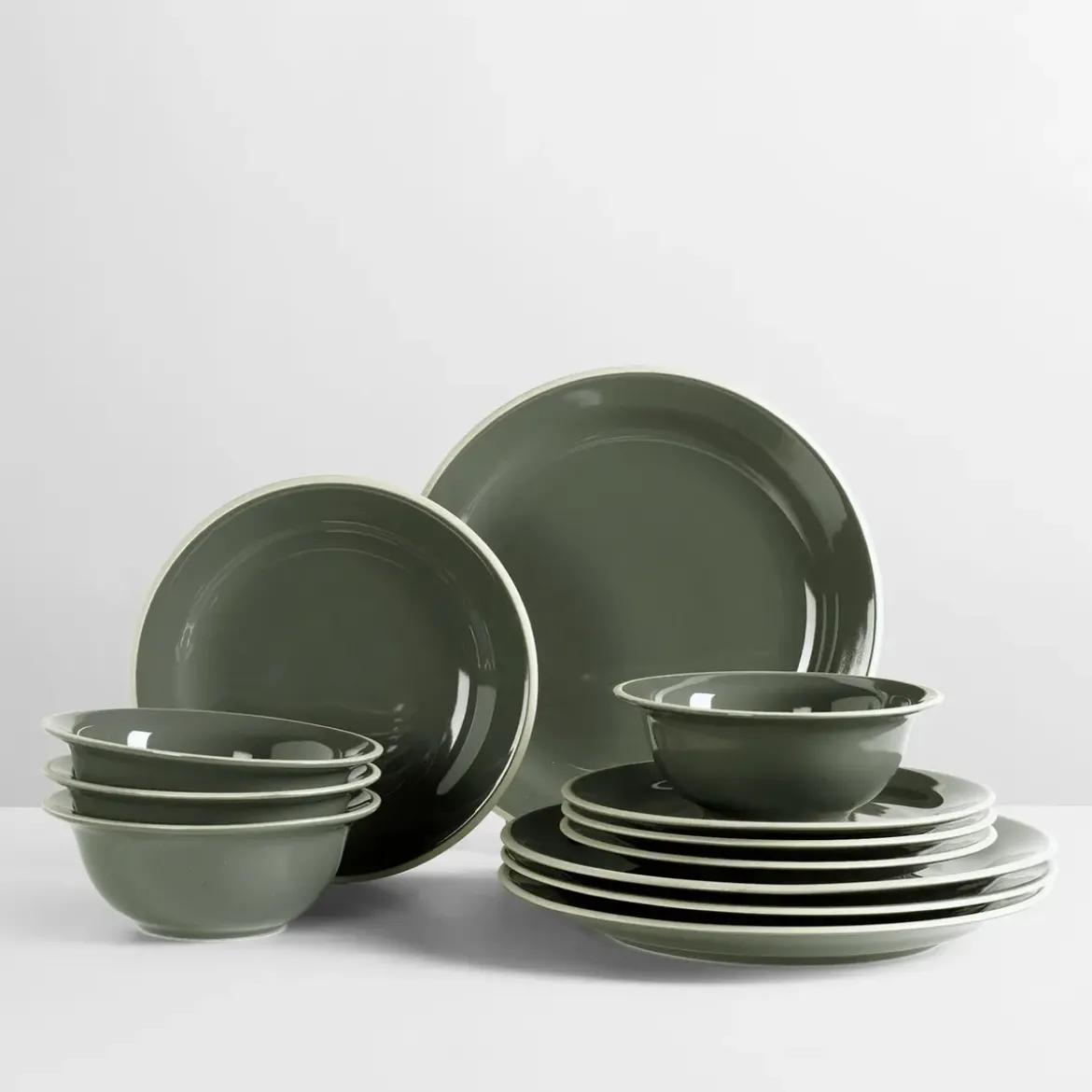 Broste Copenhagen Teller 28 cm Taverna Green