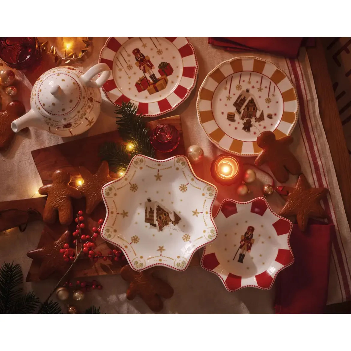 Hutschenreuther Teller 22 cm Christmas Love Red