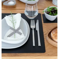 LINDDNA Tischset L 35x45 cm Square Bull black