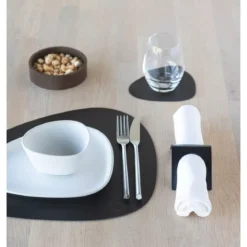 LINDDNA Tischset M 31x35 cm Curve Serene black