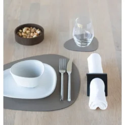 LINDDNA Tischset M 31x35 cm Curve Serene mole grey