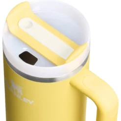 Stanley Tumbler H2.0 FlowState™ 0,89 l Quencher® Daffodil