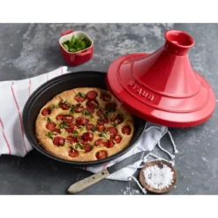 Staub Tajine 28 cm kirschrot